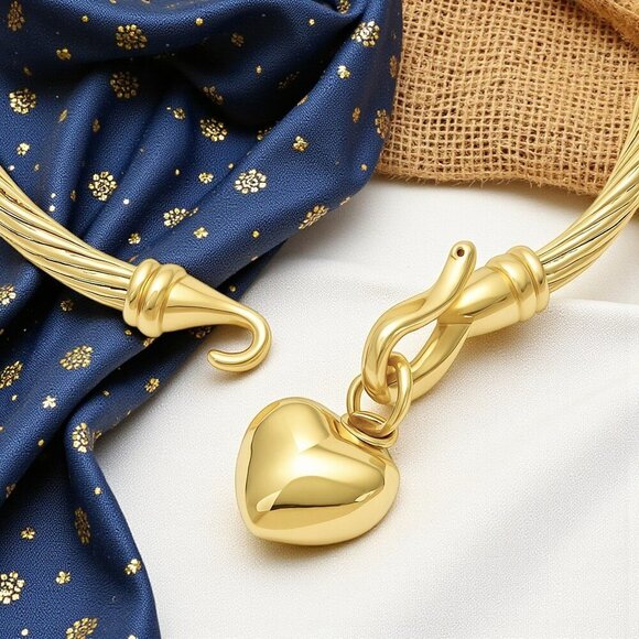 🆕️18K Gold Plated Dainty Cable Bangle Bracelet With Heart Charm Stainless Steel - Picture 4 of 11